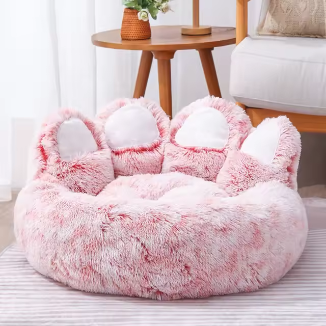 coussin pour chat forme patte chat rose peluche