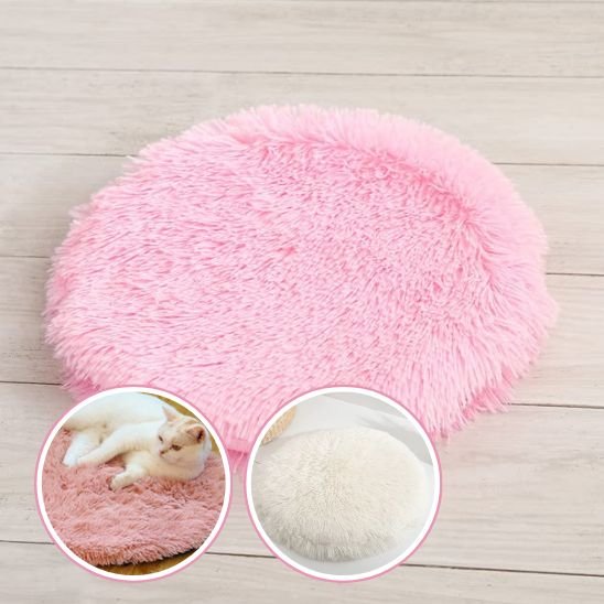Coussin chat peluche rose