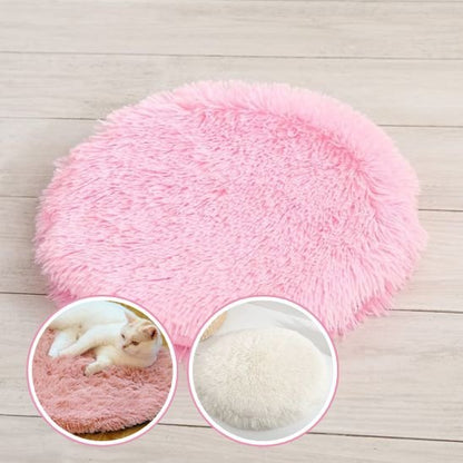 Coussin chat peluche rose