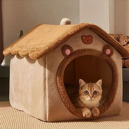maison pour chat ludique marron ourson avec chat dedans