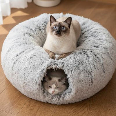 Niche chats donut gris clair tunnel ouverture ronde chats dessus ou dedans