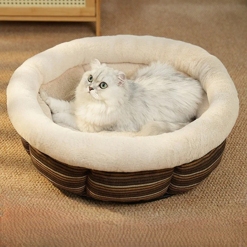 panier a chat exterieur marron interieur blanc tres moelleux