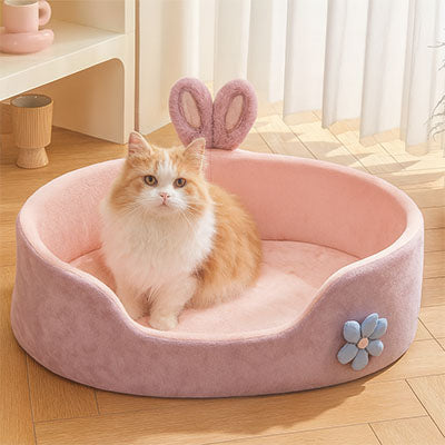 panier chat rose ovale avec petites de lapin décoratives