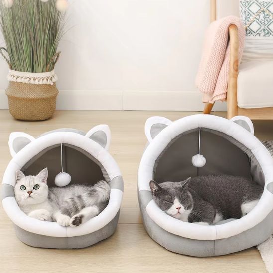 paniers-chat-deux-tailles-avec-jouet-suspendu