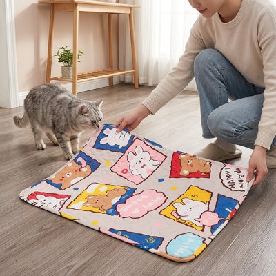 Tapis rafraichissant Chat rectangulaire avec une femme et un chat a cote